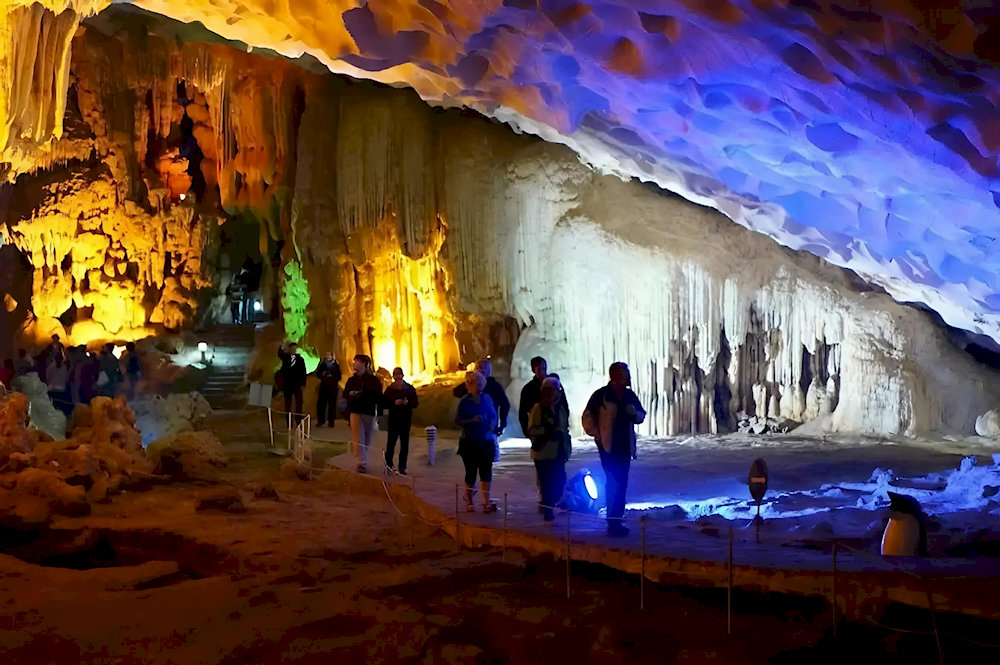 Underground paradise of Ha Long Bay